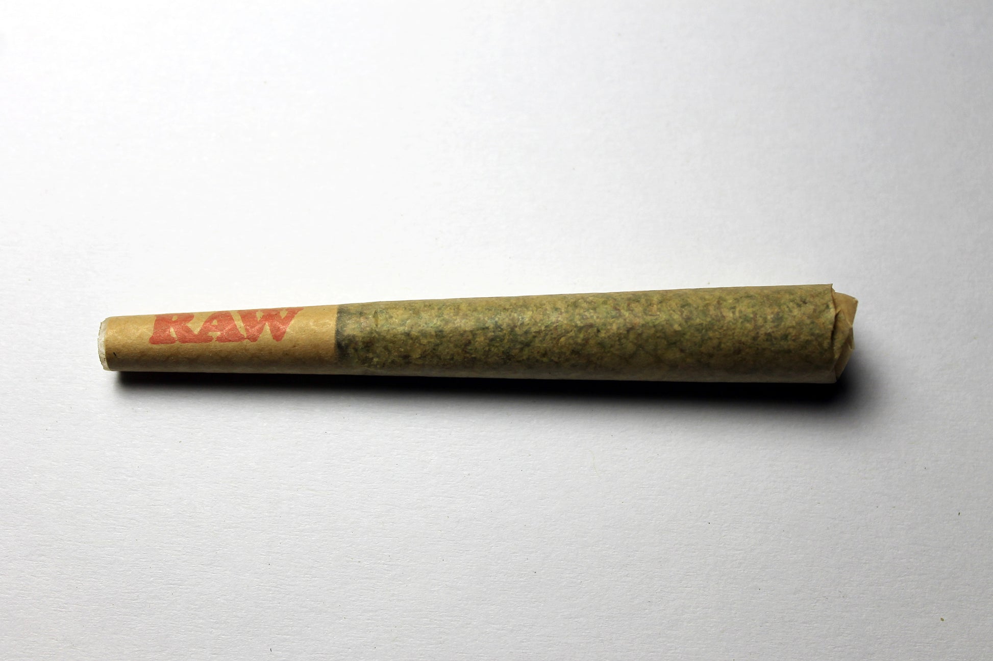 The White 1g Pre-Roll (5 Pack) - Pacific Sensi